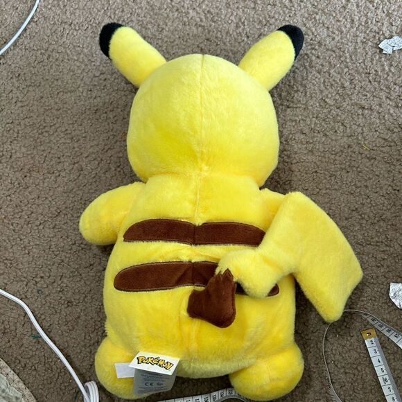 Build a Bear Pokemon Pikachu Stuffed Animal Plush - Picture 4 of 7